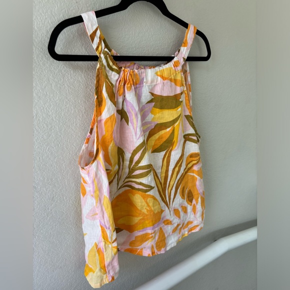 C&C California Floral 100% Linen Flowy Tank Shirt
Size Large - Picture 3 of 6